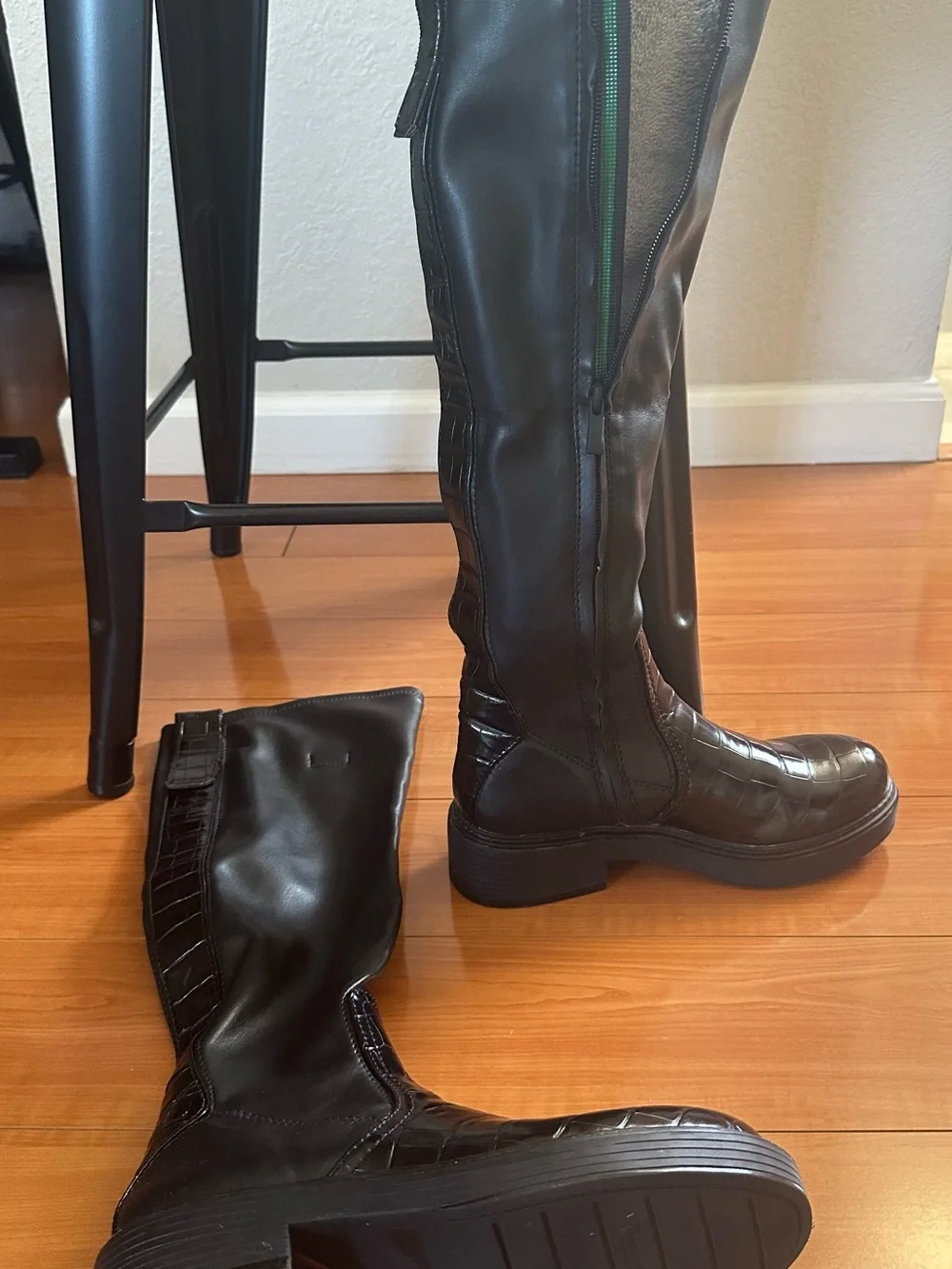 Franco Sarto Keaton Black Croc Knee High Boots Size 7.5 NEW